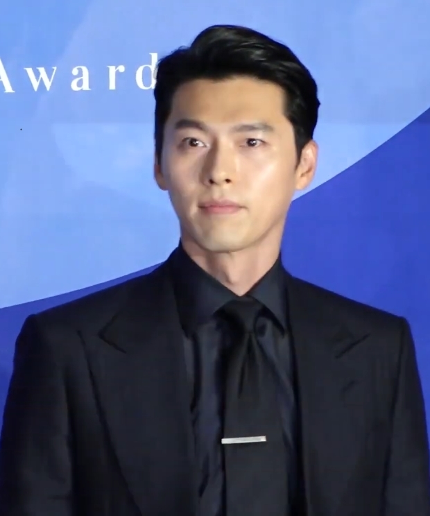 2019년 백상예술대상에 참석한 현빈